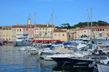 Fransa'nın güneyindeki Saint-Tropez Limanı ,C te d'Azur, Ağustos 2019
