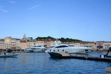 Fransa'nın güneyindeki Saint-Tropez Limanı ,C te d'Azur, Ağustos 2019