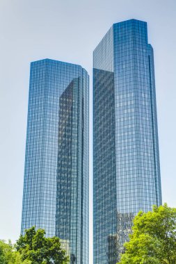 Frankfurt Main, Germay'daki modern gökdelen