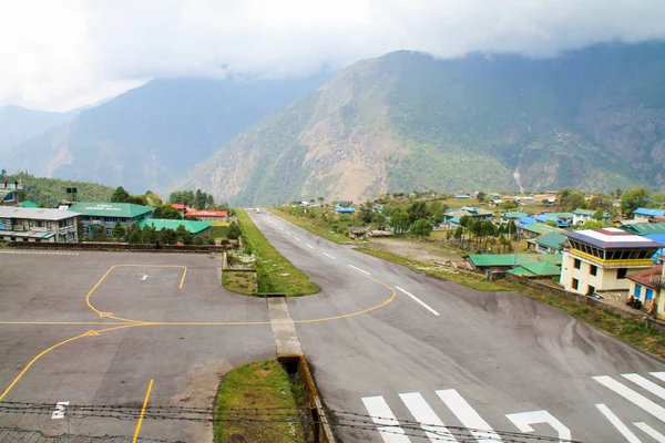 Fotografía Del Famoso Aeropuerto Lukla Nepal — Foto de Stock