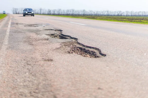 Large Deep Pothole Example Poor Road Maintenance Due Reducing Local — Stock Photo, Image