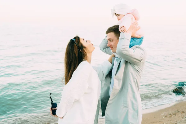 Happy Young Family Spending Time Outdoor Day — Stock Photo, Image