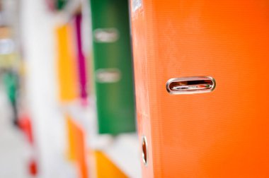 Ofis portre resmi evrak dosya Ciltçi arka plan temizleyelim. Yönet organizasyon muhasebe, mali bürokrasi, işyeri yönergeleri, Eğitim Üniversitesi bilgi Organizatör