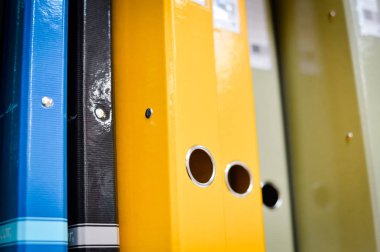 Ofis portre resmi evrak dosya Ciltçi arka plan temizleyelim. Yönet organizasyon muhasebe, mali bürokrasi, işyeri yönergeleri, Eğitim Üniversitesi bilgi Organizatör