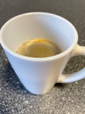 Bir fincan espresso kahve.