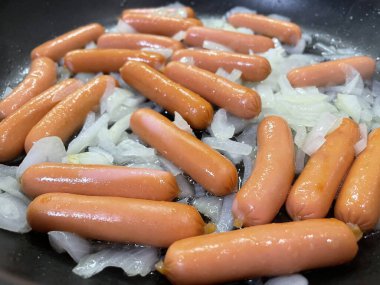 Lezzetli bir yiyeceğe yakın.