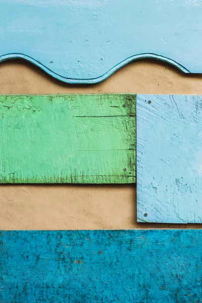 Деревянная Стена Различными Разноцветными Досками — стоковое фото