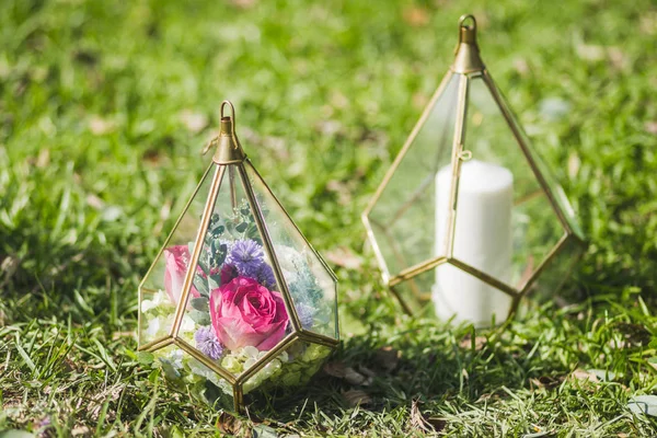 Wedding Ceremony Decorations Candle Glass Transparent Handmade Cone Boxes Flower — Stock Photo, Image