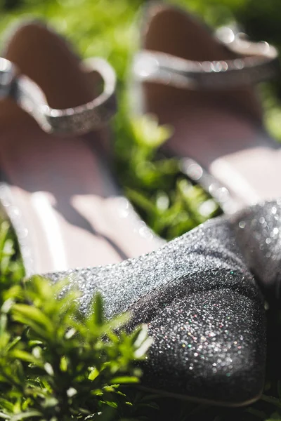 Shiny moda scarpe da donna close-up — Foto Stock