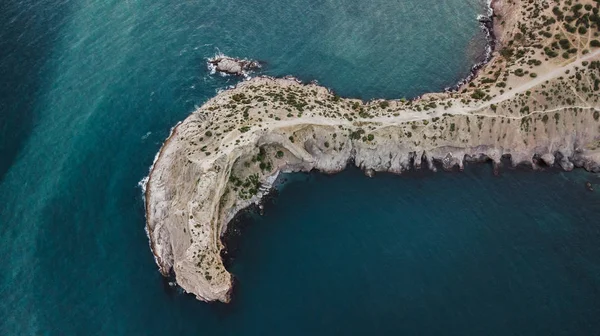 Vista aérea de la costa del mar Negro y el cabo Kapchik en Noviy Svet, K — Foto de Stock