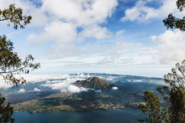 Gunung Abang mou bali Mount Batur yanardağ havadan görünümü