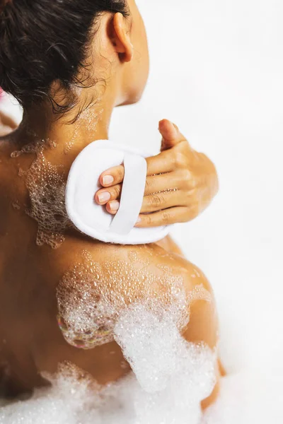 Woman Taking Bath Washing Natural Jute Sponge Tub Foam Bubbles — Stock Photo, Image