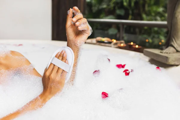 Woman Washing Hands Bath Tub Foam Bubbles Use Natural Jute — Stock Photo, Image