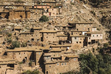 Fas 'taki eski kırsal geleneksel köy. Arap mimarisinin geleneksel arşiv biçimi.