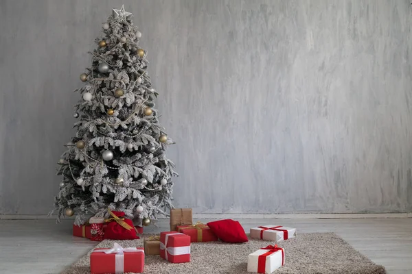 Decorazione Natalizia Albero Natale Con Regali — Foto Stock