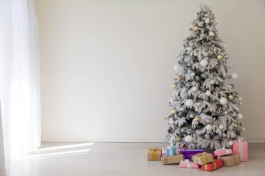 Hediyeler, Garland ışıkları yeni yıl ile Noel ağacı