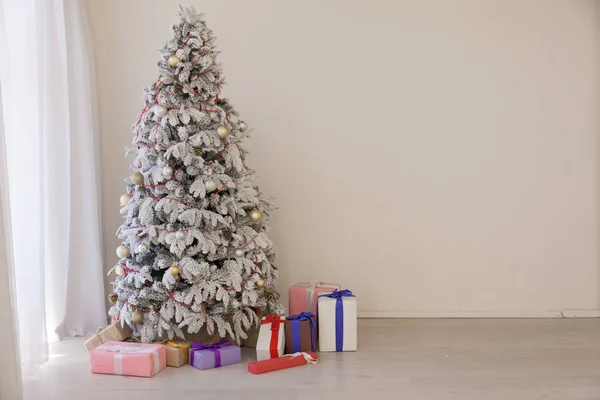 Albero Natale Bianco Konate Con Calza Stuffers — Foto Stock