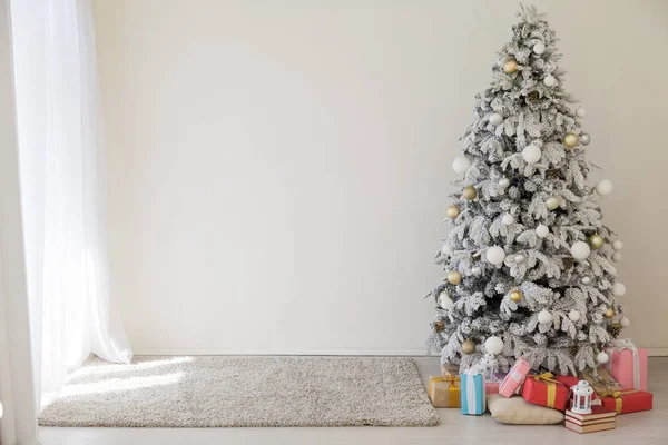 圣诞树冬天新的一年2019装饰礼物背景 — 图库照片