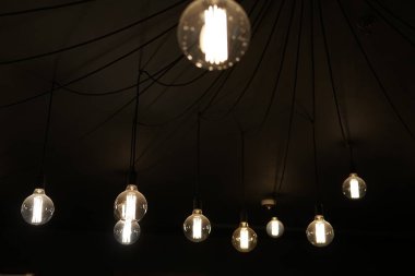 Vintage dekor güzel tavan lamba lambalar yanar