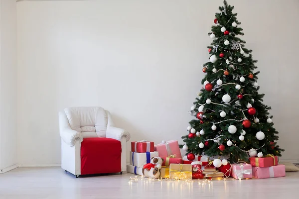 Achtergrond Nieuwjaars vakantie Kerstcadeaus huis — Stockfoto