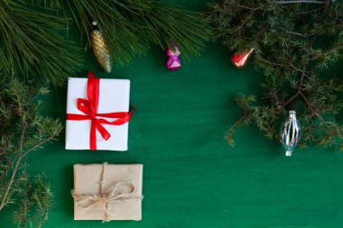 Noel yılbaşı ağacı hediye kartpostal kış tatil tatil arka plan