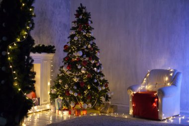 Noel arka plan yılbaşı ağacı Yılbaşı hediyeleri dekor tatil dekorasyon çelenk ışıklar kış