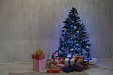 Noel ağacı mavi ışıklar Yılbaşı tatil hediyeler Garland beyaz ev dekorasyonu