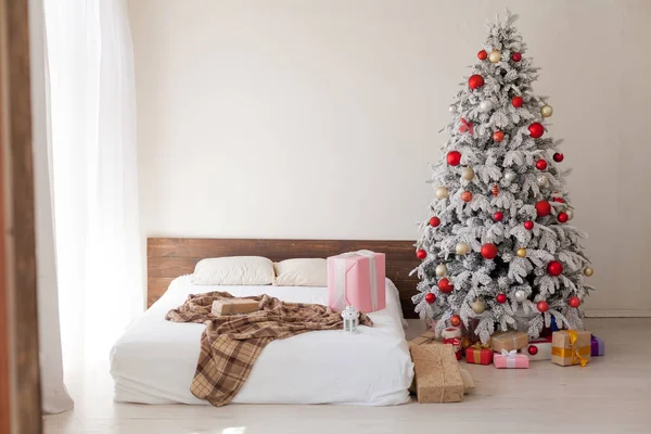 Vánoční pozadí vánoční stromeček nový rok dárky výzdoba dekorace Zimní dovolená — Stock fotografie