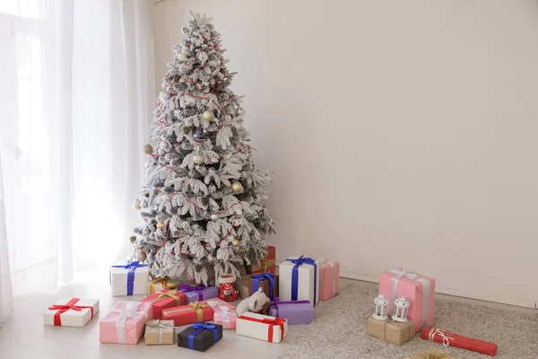 圣诞背景圣诞树新年礼物装饰装饰节日冬天 — 图库照片