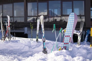 Mavi gökyüzü Kış Kayak Merkezi alp snowboards kış sporları tesisi