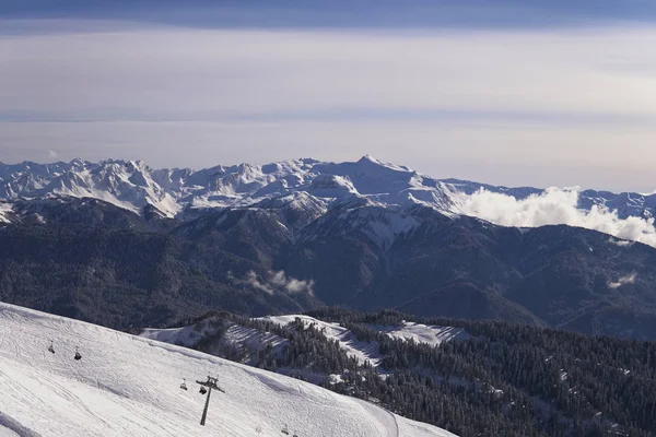 Le sommet de la station de ski d'hiver Mount Snow — Photo