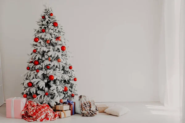 Férias de Natal Ano Novo Férias em família Decoração árvore . — Fotografia de Stock