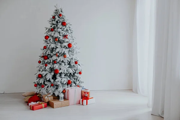 Joyeux Noël arbre cadeaux nouvelle année Maison Intérieur — Photo