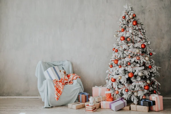 Natal fundo árvore de Natal ano novo presentes decoração — Fotografia de Stock