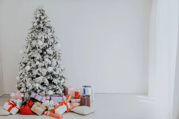 Φόντο Χριστούγεννα Χριστούγεννα διακόσμηση δώρα παιχνίδια νιφάδες χιονιού — Φωτογραφία Αρχείου