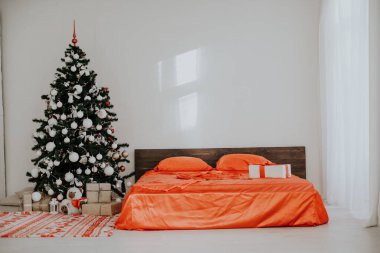 Noel Yılbaşı ağacı süsleme yatak yatak odası