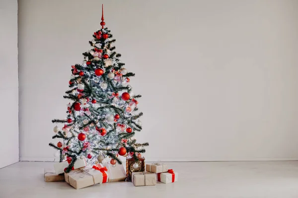 Neujahr Baum Weihnachten Dekor Geschenke Winter — Stockfoto