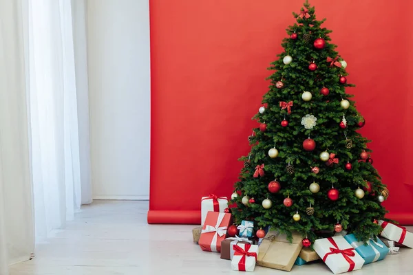 Interior Casa Con Decoraciones Árboles Navidad Verdes Regalos —  Fotos de Stock