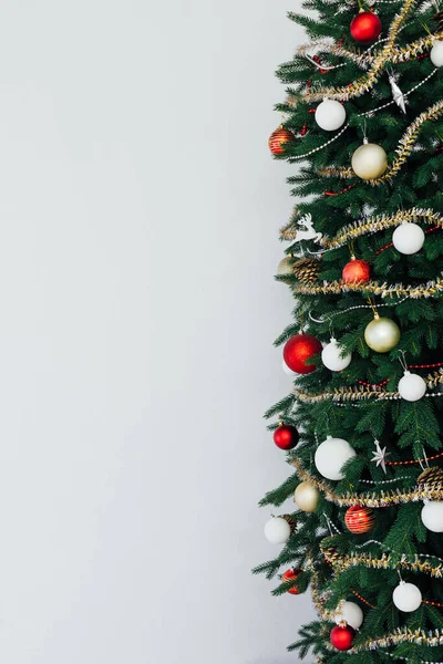 Natale Capodanno Decorato Sala Interna Camera Decorata Vacanze Con Letto — Foto Stock