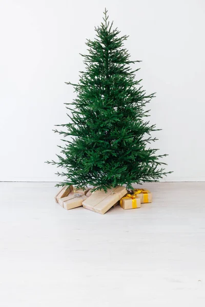 Cartão Natal Para Ano Novo Apresenta Árvore Natal Decoração Pinheiros — Fotografia de Stock