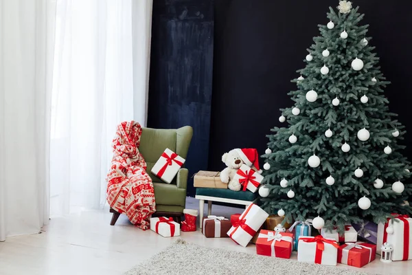 Árbol Navidad Decoración Año Nuevo Habitación Interior Con Regalos Fondo —  Fotos de Stock