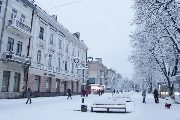 Тернополь в снегопаде . — стоковое фото