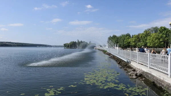 Stal Ternopilem Pozadí Výhledem Ternopil Pro Telefony Ternopil Ternopil Vodopády — Stock fotografie