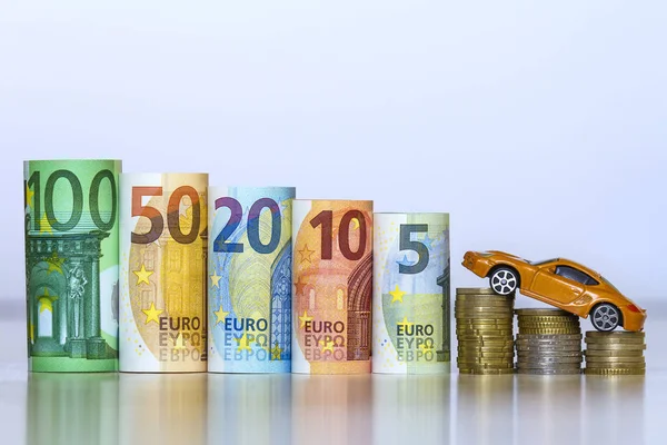 Fila Sfocata Centocinquanta Venti Dieci Cinque Nuove Banconote Euro Mucchio — Foto Stock