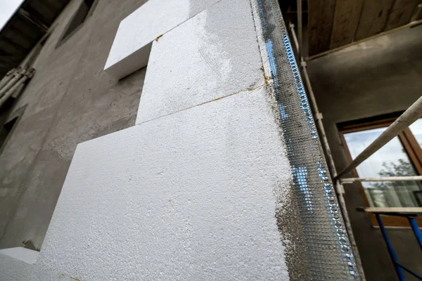 Close Detail Van Gepleisterde Huis Muur Met Stijve Styrofoam Isolatie — Stockfoto