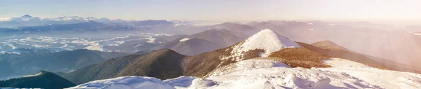 Winter Bergen Landschap Panorana Witte Sneeuw Bedekte Heuvels Van Berg — Stockfoto