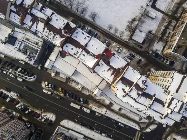 Letecký Černobílý Zimní Pohled Moderní Město Vysokými Budovami Zaparkovaná Pohybující — Stock fotografie