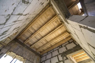 Evi Odası iç inşaat ve re altında yakın çekim detay