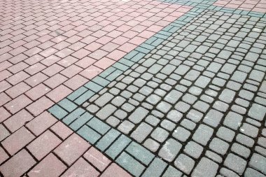 Perspektif içinde taş kaldırım. Granit Parke Taşı kaldırım döşeme