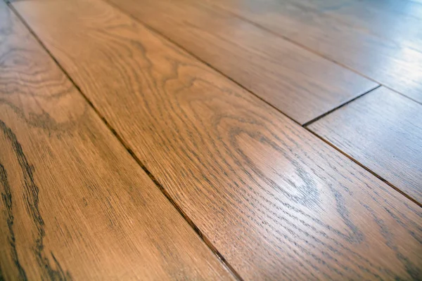 Placas de piso parquet de madeira marrom claro natural. Grito suave ensolarado — Fotografia de Stock